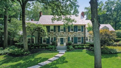 825 Lawrence Ave, Westfield, NJ, 07090-3803 | Card Image