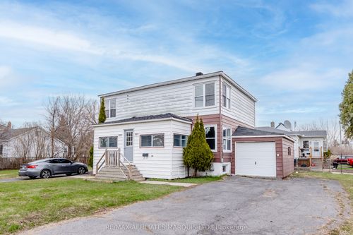 301-303 Hoople Ave, Cornwall, ON, K6J2A5 | Card Image