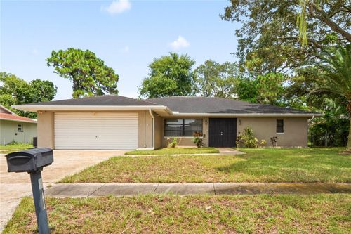 422 Treasure Dr, TARPON SPRINGS, FL, 34689-2246 | Card Image