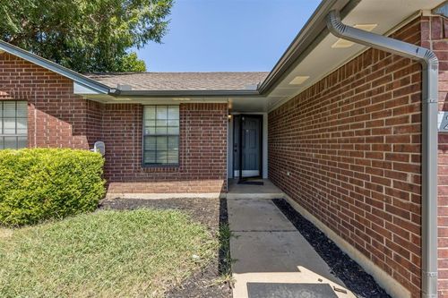2101 Harbor Dr, Norman, OK, 73071-1544 | Card Image