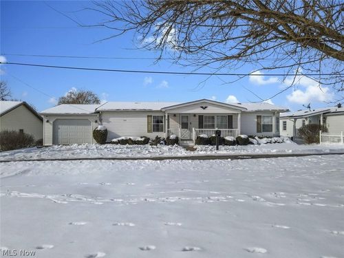104 Vine St, New Lexington, OH, 43764-1553 | Card Image