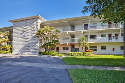 102-5155 9th Ave N, ST PETERSBURG, FL, 33710-6630 | Card Image