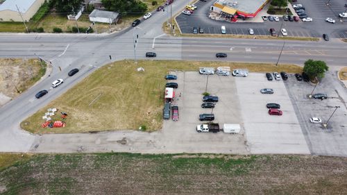 1220 Mitchell Rd, Aurora, IL, 60505-9569 | Card Image