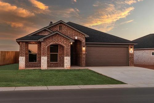 908 E 34th Street, Wolfforth, TX, 79382 | Card Image