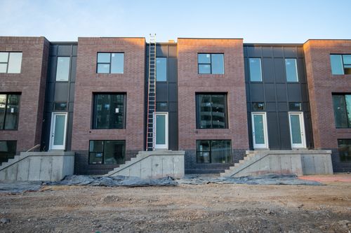 unit-202-443 W 400 N, Salt Lake City, UT, 84103-2150 | Card Image