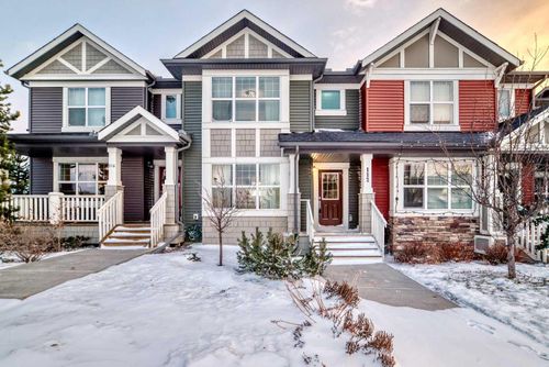 112 Sunvalley Rd, Cochrane, AB, T4C0X8 | Card Image