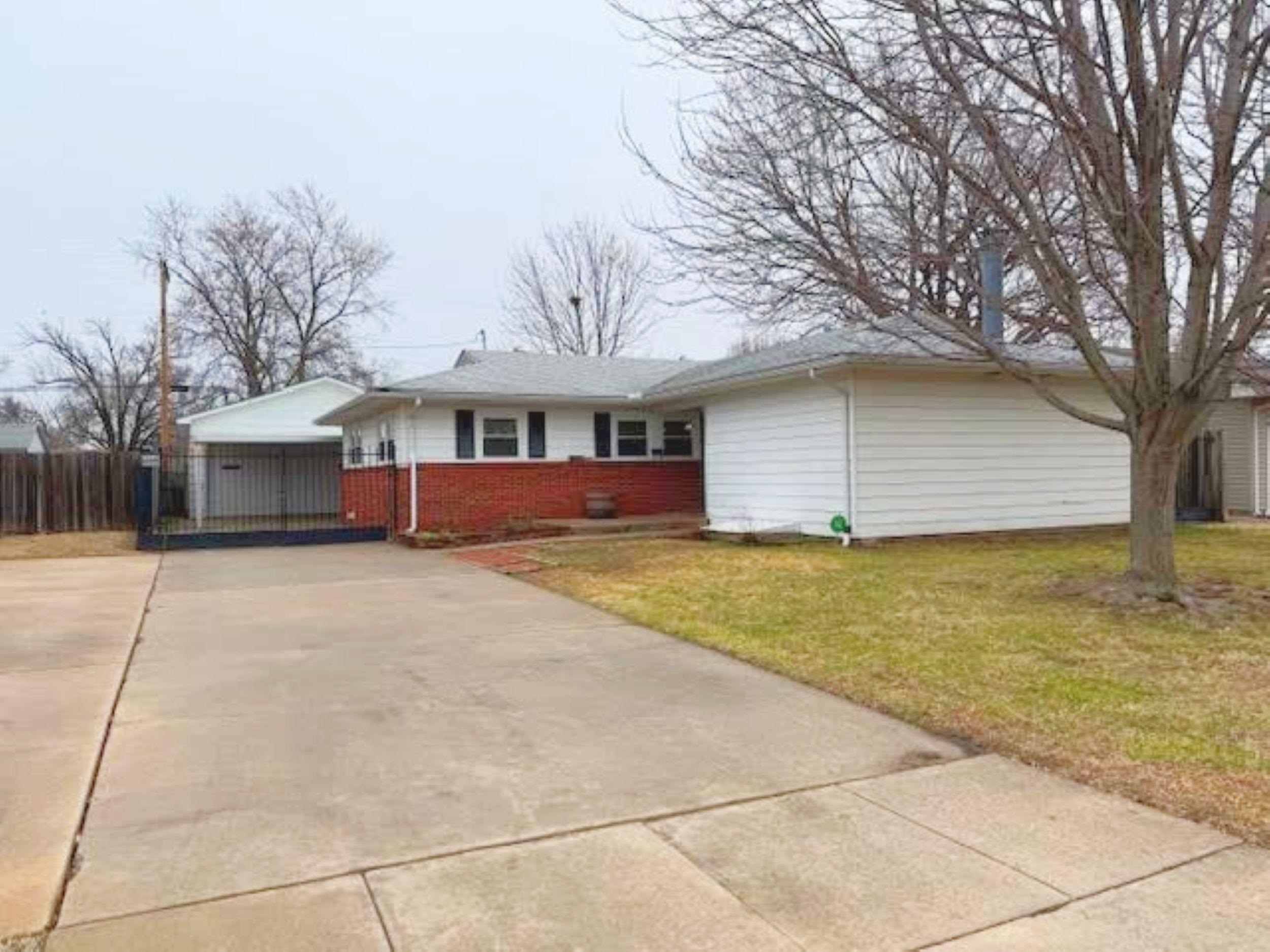 3316 S Hiram Ave, For Sale in Wichita - eXp Realty