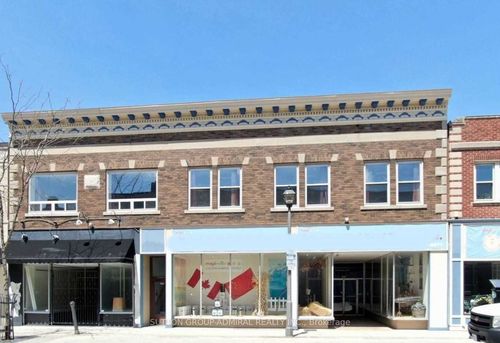 4507 Queen St, Niagara Falls, ON, L2E2L4 | Card Image