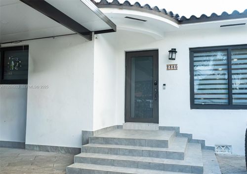 2380 Sw 2nd St, Miami, FL, 33135-1519 | Card Image