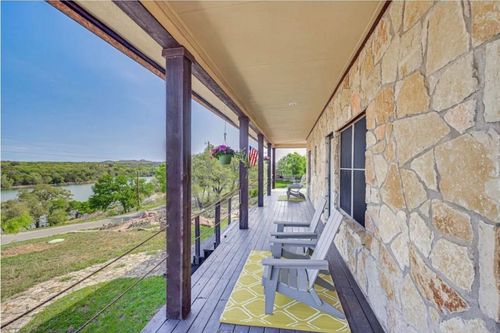 124 Del Mar Dr, Buchanan Dam, TX, 78609-4401 | Card Image