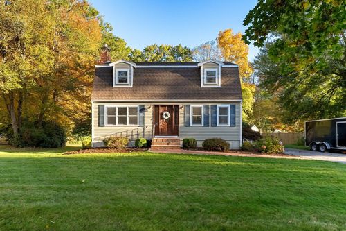 300 Forest St, Raynham, MA, 02767-1126 | Card Image