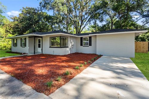 1022 Ne 8th Ave, GAINESVILLE, FL, 32601-4577 | Card Image