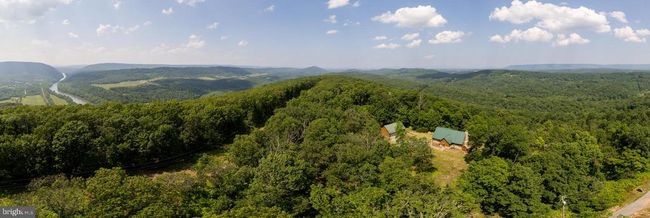 2020 Quaint Acres Ln, House other with 3 bedrooms, 3 bathrooms and null parking in BERKELEY SPRINGS WV | Image 67