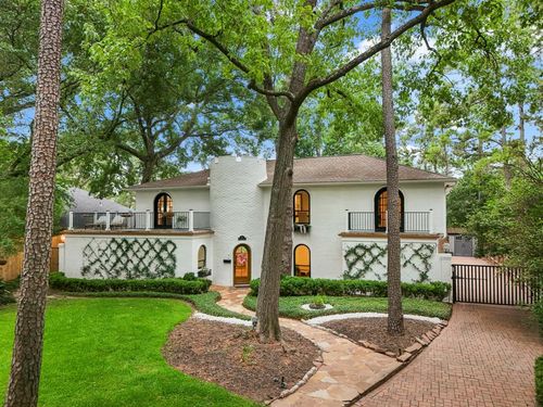 11 Twin Circle Dr, Houston, TX, 77042-2031 | Card Image
