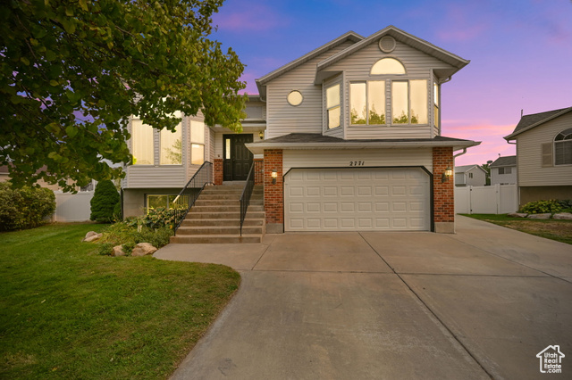 2125 , Syracuse, UT 84075