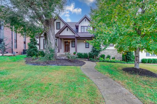 210 38th Ave N, Nashville, TN, 37209-4999 | Card Image