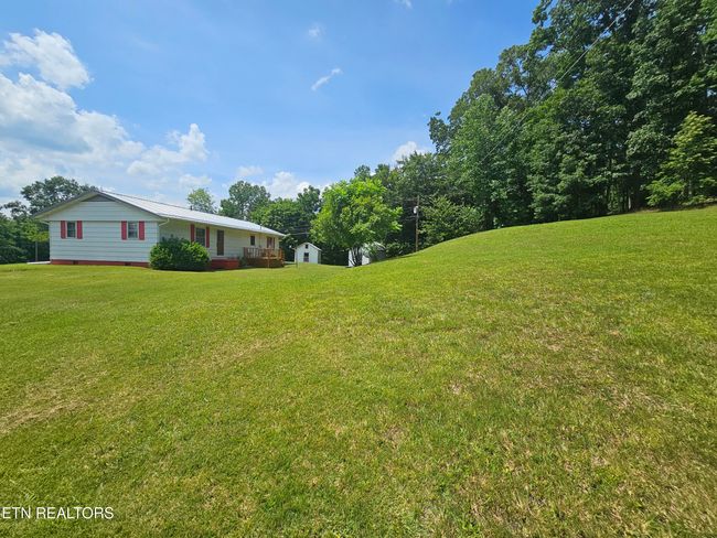 1106 Smyth Chapel Rd, House other with 3 bedrooms, 2 bathrooms and null parking in Pennington Gap VA | Image 4