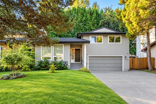 2670 Burnside Pl, Coquitlam, BC, V3E1A2 | Card Image