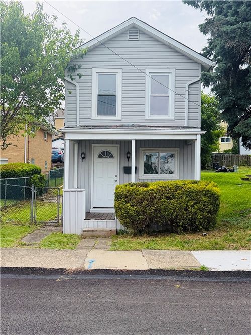 1816 Wesley St, McKeesport, PA, 15132-5643 | Card Image