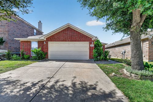 803 E Alexander Ln, Euless, TX, 76040-8964 | Card Image