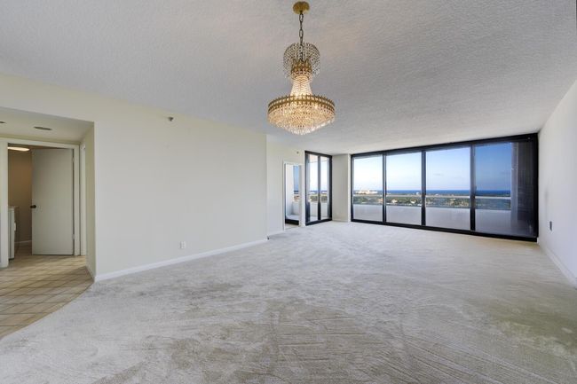 APT-17C - 525 S Flagler Dr, Condo with 2 bedrooms, 2 bathrooms and null parking in West Palm Beach FL | Image 4