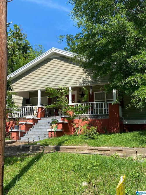 98 Market St, Centreville, AL, 35042-2802 | Card Image