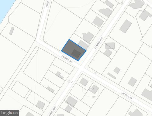 618 Clarke Ave, POCOMOKE CITY, MD, 21851-1432 | Card Image