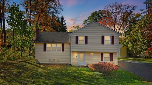 5 Shirley Ct, Plainville, CT, 06062-1041 | Card Image