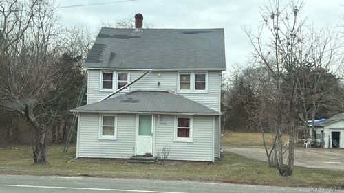 24635 Main Rd, Cutchogue, NY, 11935-1287 | Card Image