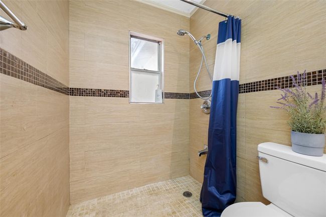 2350 38 Th Ave N, House other with 2 bedrooms, 2 bathrooms and null parking in ST PETERSBURG FL | Image 31