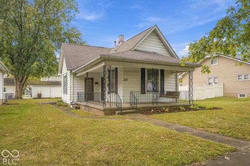 217 Emerson Dr, Seymour, IN, 47274-2020 | Card Image