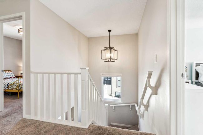 191 West Grove Way Sw, Home with 4 bedrooms, 2 bathrooms and 4 parking in Calgary AB | Image 21