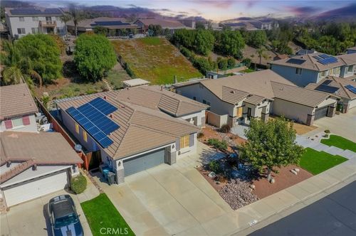 15062 Amorose St, Lake Elsinore, CA, 92530-6921 | Card Image