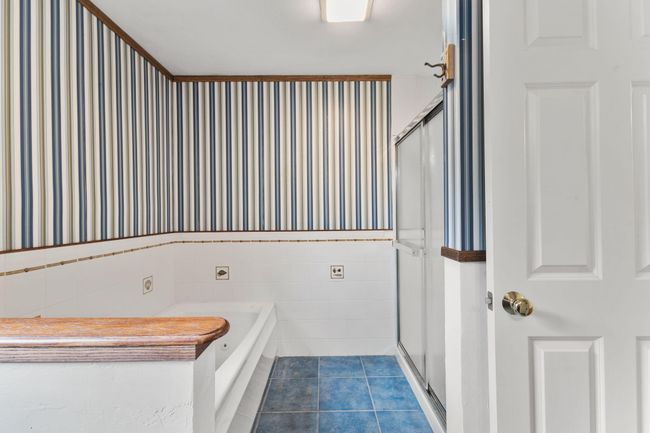 56-web-or-mls-0168_Windward Walk_ | Image 31