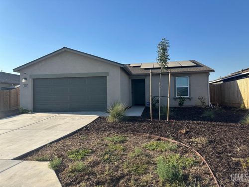 8220 Georgetown Dr, Bakersfield, CA, 93307-3056 | Card Image