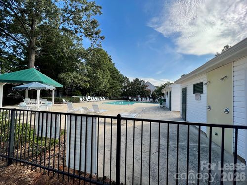 8433 Southgate Commons Dr, Charlotte, NC, 28277-2225 | Card Image