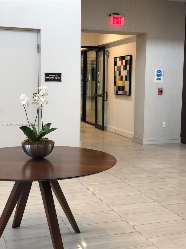 APT-203 - 10600 Nw 88 Th St, Condo with 2 bedrooms, 3 bathrooms and null parking in Doral FL | Image 22