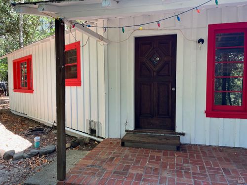 16330 Wright Dr, Guerneville, CA, 95446-9412 | Card Image