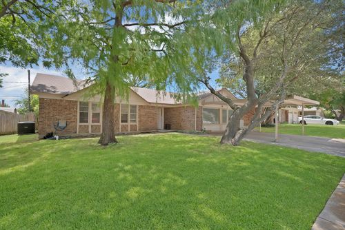 6905 Yorkston St, Watauga, TX, 76148-1966 | Card Image