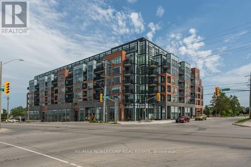 218-681 Yonge St, Barrie, ON, L9J0K1 | Card Image