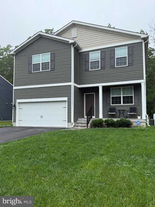 11 Autumn Ln, Egg Harbor Twp, NJ, 08234-5241 | Card Image