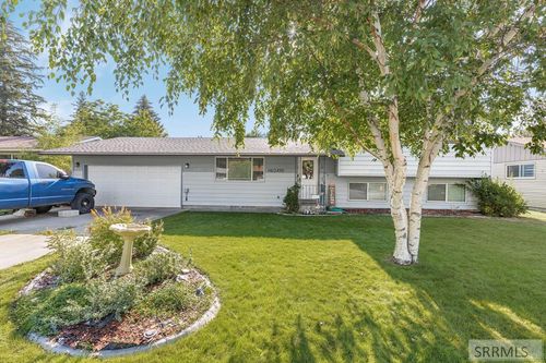 2490 Morningstar Ln, Idaho Falls, ID, 83402-2326 | Card Image