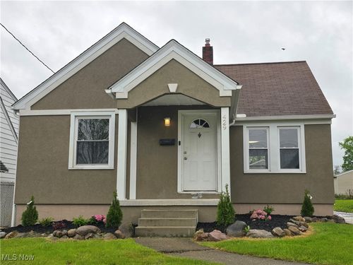 429 N Osborn Ave, Youngstown, OH, 44509-1850 | Card Image