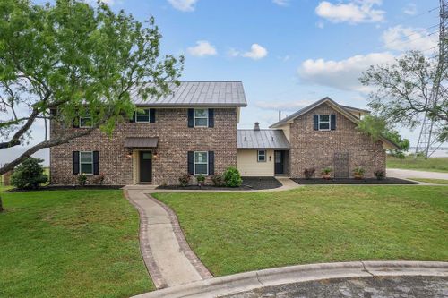 8 Las Brisas Pl, Port Lavaca, TX, 77979-4924 | Card Image