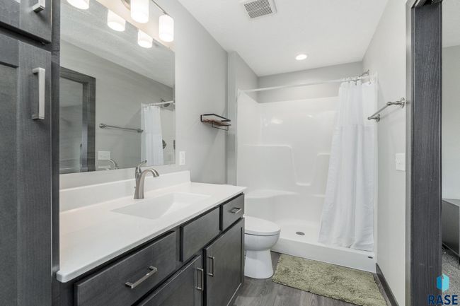 4702 34th St N, House other with 3 bedrooms, 2 bathrooms and null parking in Sioux Falls SD | Image 14