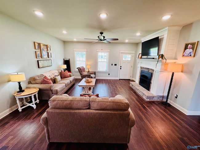624 2 Nd Ave S, House other with 3 bedrooms, 2 bathrooms and null parking in Loretto TN | Image 10