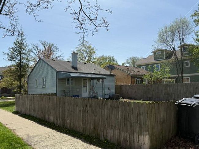 1993 Holland St, House other with 2 bedrooms, 1 bathrooms and null parking in Birmingham MI | Image 5