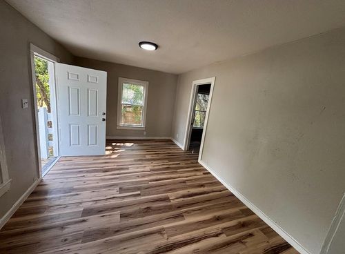 unit-a-211 W South St, Alvin, TX, 77511-3408 | Card Image