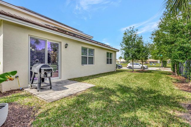 92 Palmetto Ln, House other with 4 bedrooms, 3 bathrooms and null parking in Royal Palm Beach FL | Image 42