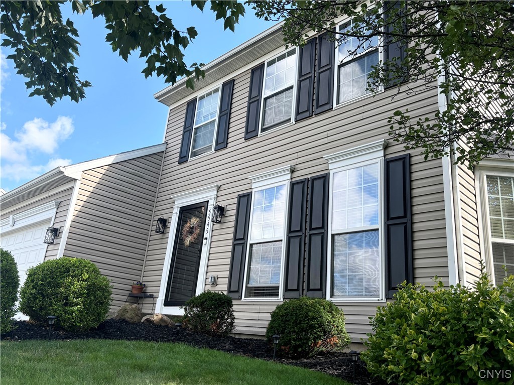 Rockhampton Path, Clay, NY 13041